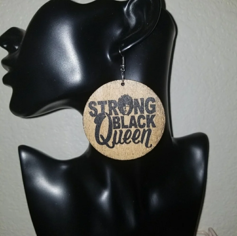 NWT Strong Black Queen Wood Fashion Statement Earrings - Picture 4 of 4